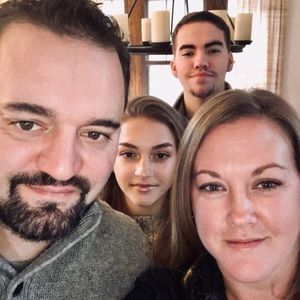 Meet your Posher, Bobbi